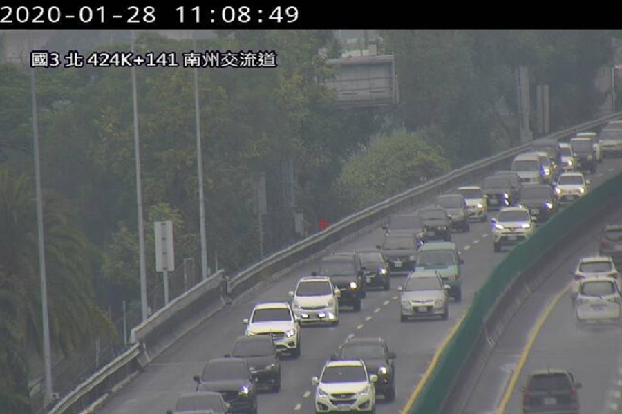 高速公路局表示，上午10時北上國道湧車潮，研判下午國1台中、苗栗路段；國3南投、香山路段；國5北向宜蘭-坪林及國6西向東草屯-霧峰系統路段將會出現壅塞情形。 圖：高速公路局提供