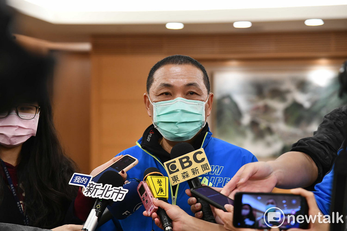 侯友宜說中央要求的，新北市一定做到，甚至還會做得更多，「防疫只有過，沒有不及。」  圖：林昀真/攝