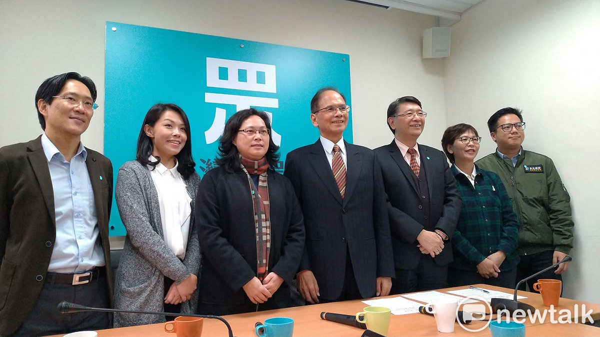 游錫堃與民眾黨會晤。 圖:陳佩君/攝