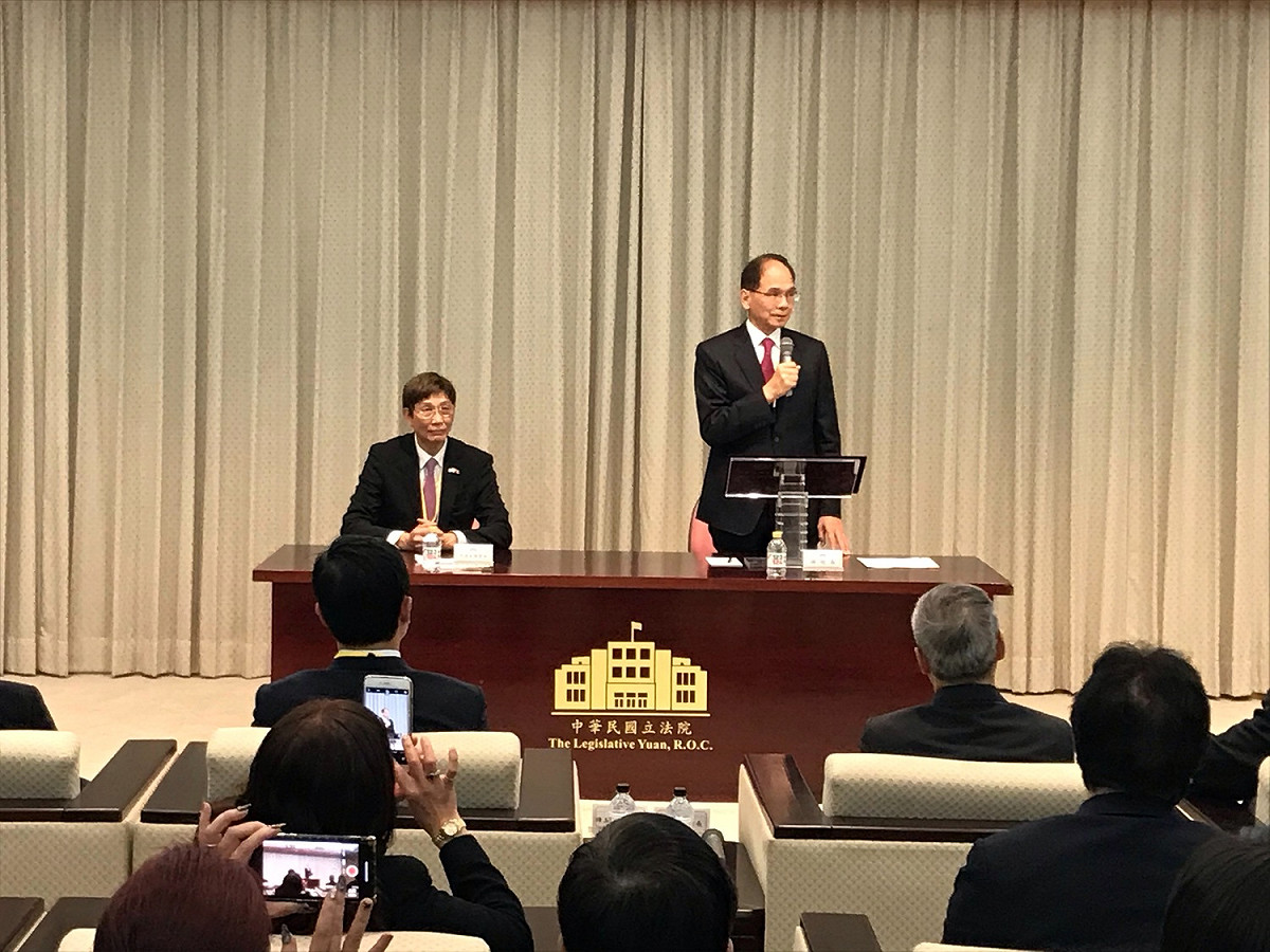 游錫堃接見日本台灣商會聯合總會。 圖：陳佩君／攝