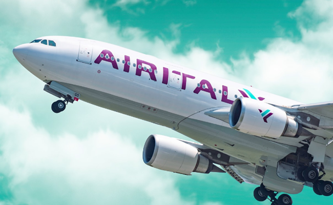 義大利私人航空公司「義大利航空」（Air Italy）週二宣佈，公司將停止運營、進入清算。 圖：翻攝自Air Italy臉書