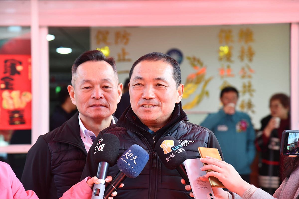 侯友宜說打長遠的戰爭，防疫的物資是最重要的。 圖：林昀真/攝