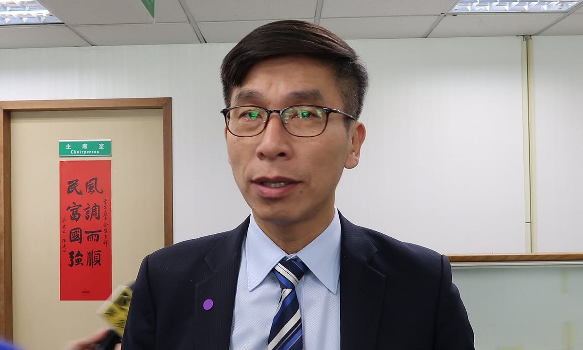 民進黨立法院黨團書記長鍾佳濱今日表示，各黨團將於20日再度進行協商。 圖：林朝億/攝（資料照）