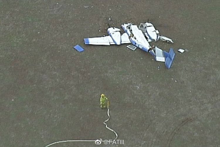 澳洲墨爾本今天發生一起飛機相撞的意外。 圖 : 翻攝自網易FATIII