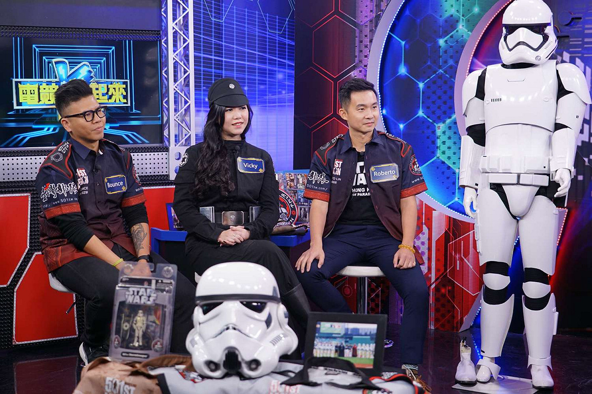星際大戰501st軍團的台灣成員Bounce（左起）、Vicky、Roberto。 圖：狼谷競技台／提供