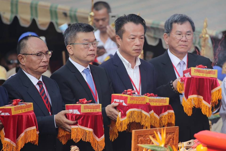 立法院副院長蔡其昌今日表示，身為媽祖婆的信徒，因應武漢肺炎特別時期，他今年只好誠心向媽祖婆請假。 圖：翻攝自蔡其昌臉書