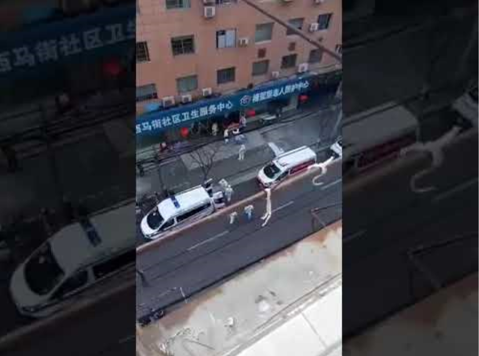 網傳武漢一家養老院爆發百位老人集體感染，引發民眾恐慌。 圖：翻攝自YouTube