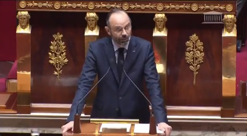 法國總理菲力普（Edouard Philippe）重申疫情管控已進入第二階段，且政府準備好面對病毒流行傳播。 圖/翻攝自菲力普（Edouard Philippe）推特