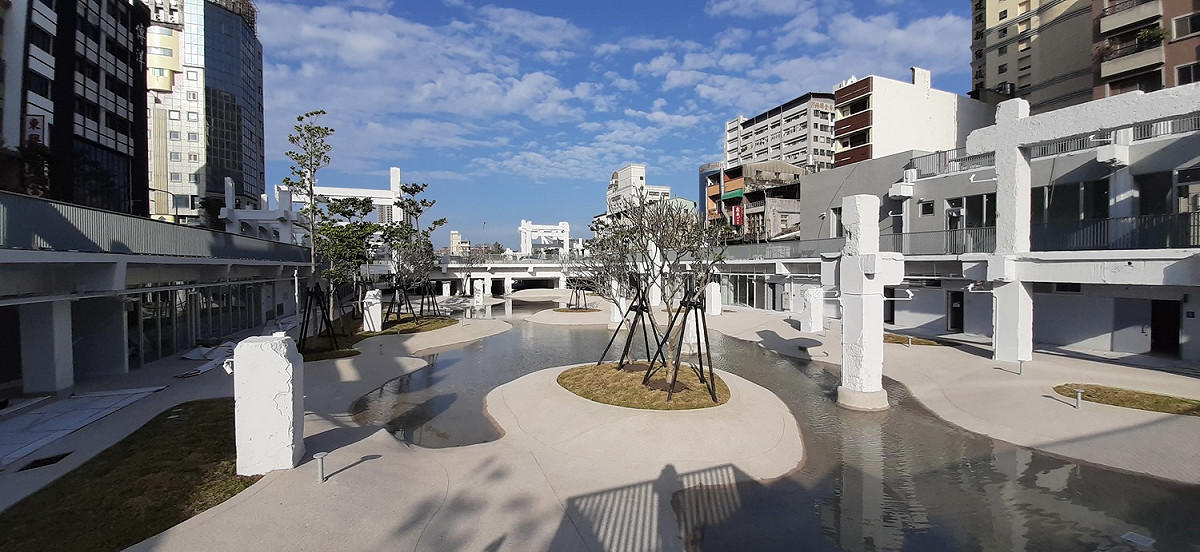 河樂廣場曾被「富比世雜誌」譽為「世界七大令人期待公園」之一。 圖：黃博郎／攝