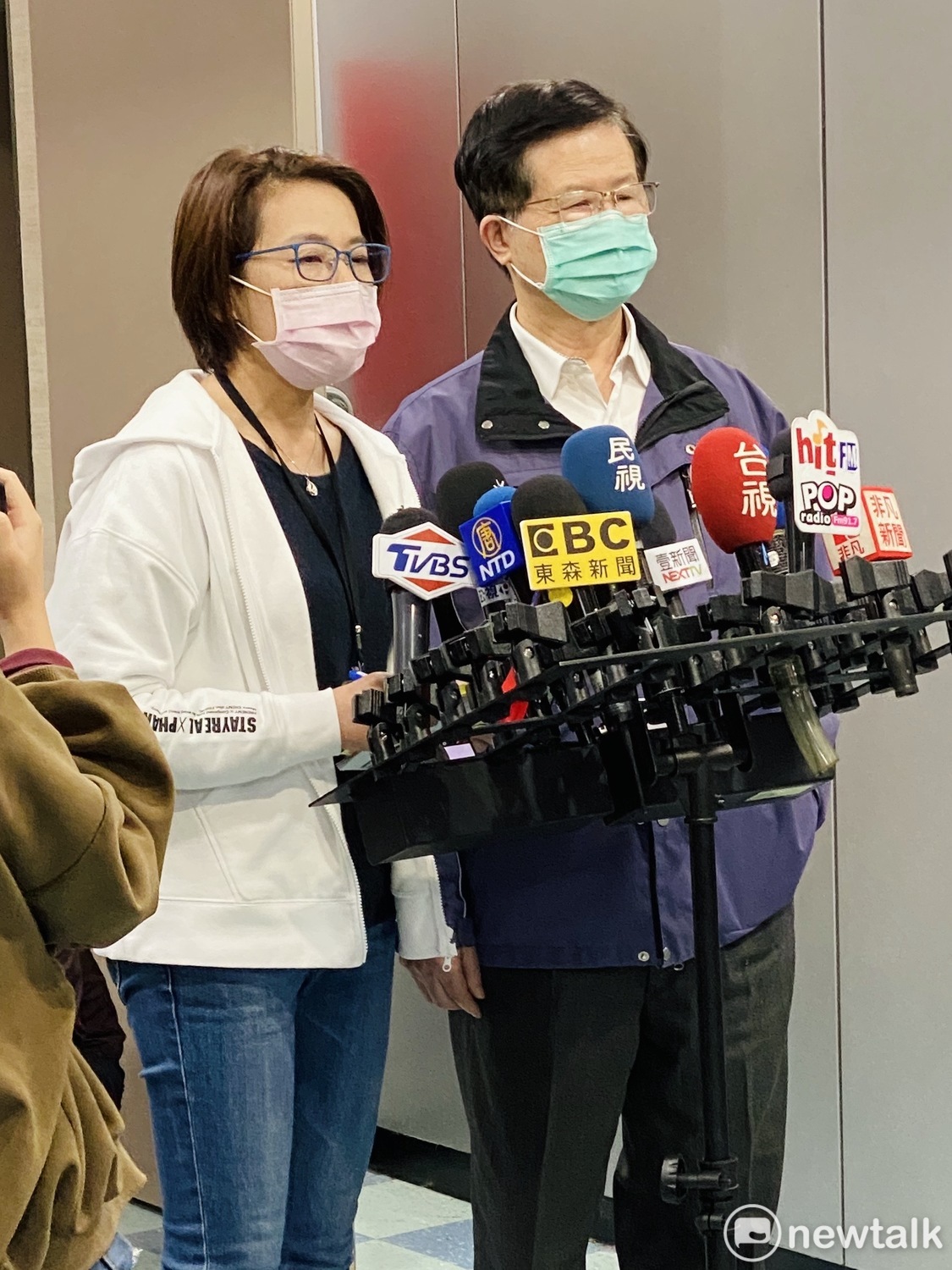 台北市副市長黃珊珊、北市衛生局長黃世傑。 圖：周煊惠 ／攝