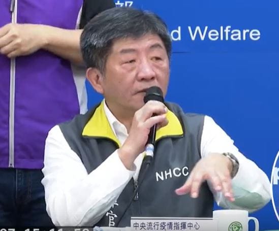 陳時中自評第一個段考考得還不錯，揭露台灣防疫能獲得世界讚賞的三個關鍵。 圖：翻攝自疾管署直播影片