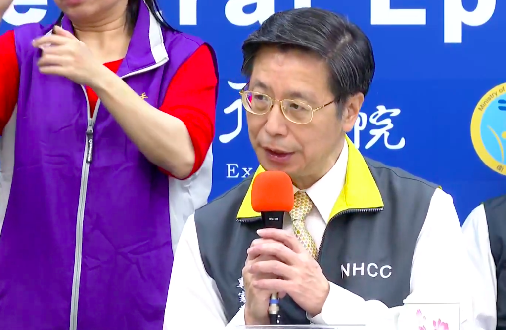 疫情指揮中心專家諮詢小組召集人張上淳 圖：翻攝自疾管署直播畫面
