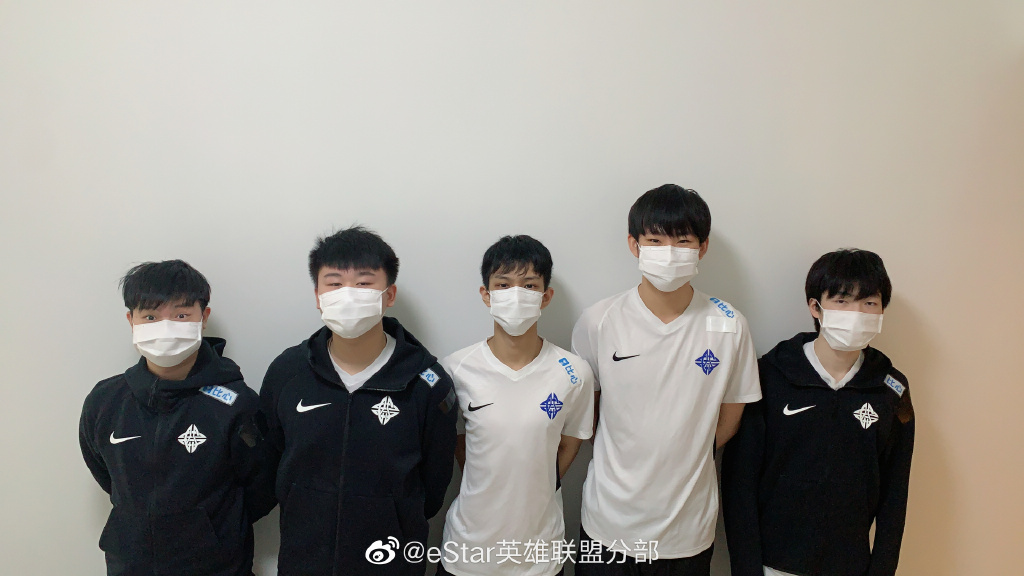 LPL生力軍eStar以3勝0負立足聯賽榜首。 圖：翻攝自 e Star 微博