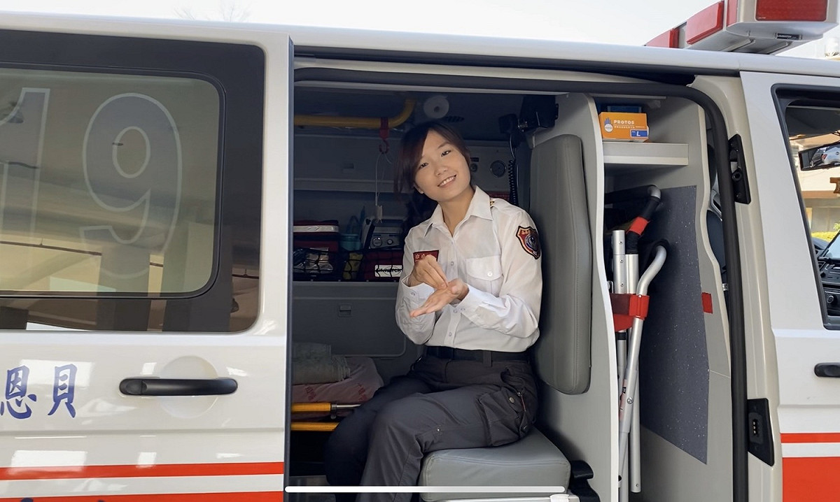 嘉義縣消防局朴子分隊用舞蹈宣導洗手要訣。 圖：嘉義縣消防局/提供