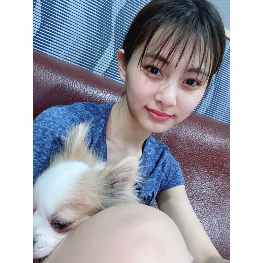 周子瑜日前返台進行居家檢疫，首度發文曝近況。 圖：翻攝自TWICE IG