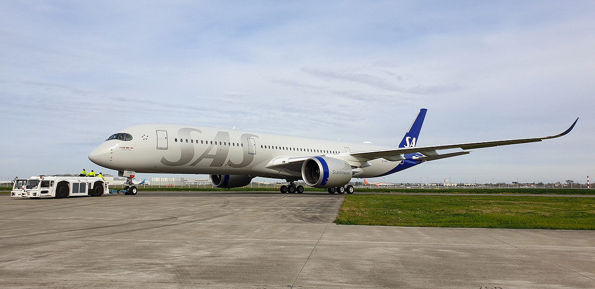 北歐航空（SAS）15日宣佈臨時裁減9成員工，約1萬人受影響。 圖：翻攝自「SAS - Scandinavian Airlines」Twitter