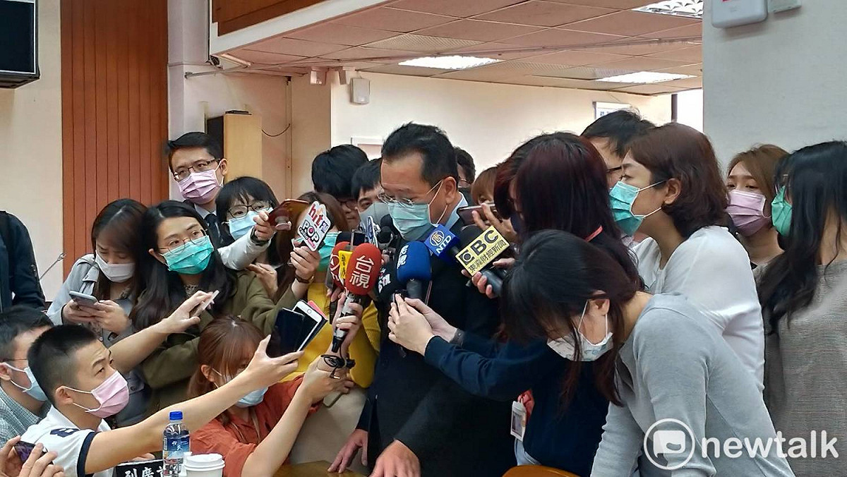 金管會主委顧立雄赴財委會備詢。 圖：陳佩君／攝