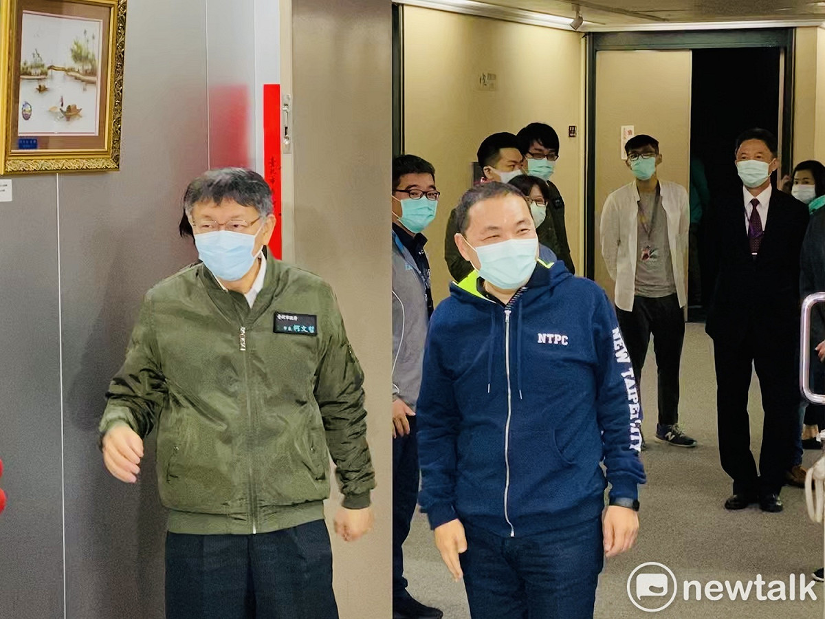 台北市長柯文哲、新北市長侯友宜今出席雙北論壇。 圖：周煊惠／攝