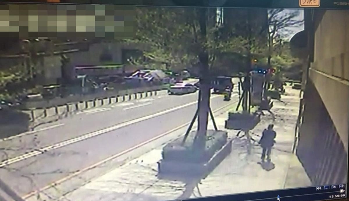 桃園一名居家檢疫女子違反規定２度離家訪友趴趴走，遭衛生局重罰７０萬元。 圖：林昀真／翻攝
