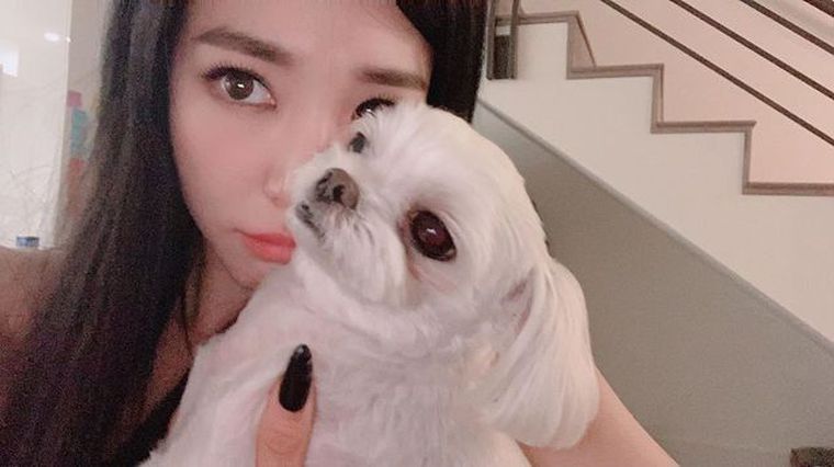 蒂芬妮（Tiffany Young）25日透過Instagram表達個人心情，面對亞洲人受到歧視，呼籲全世界的人愛與包容。 圖：取自蒂芬妮Instagram