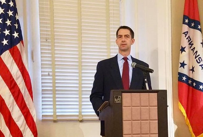 美國共和黨參議員柯頓（Tom Cotton）。 圖：翻攝自Senator Tom Cotton臉書
