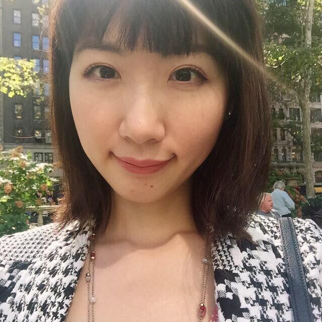 廣告小妹批博恩看不清女性受害者的路，這不是勇敢，是自以為是。 圖：取自廣告小妹粉專