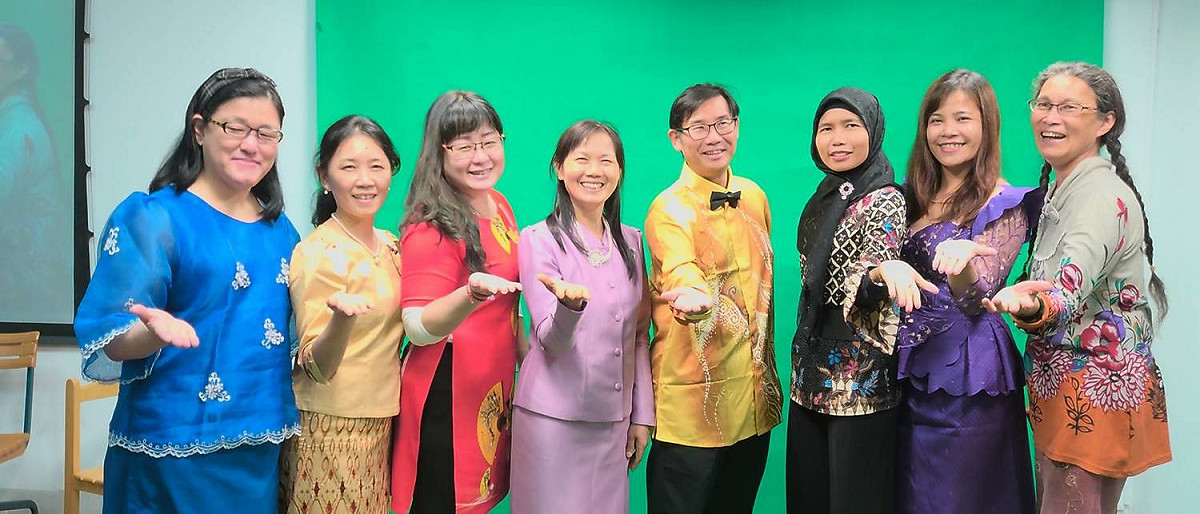 新北教育局結合國教輔導團新住民語文輔導小組，邀請七國新住民語文老師製作越、印、泰、緬、柬、馬、菲七語版本的防疫短片。  圖：新北市教育局提供
