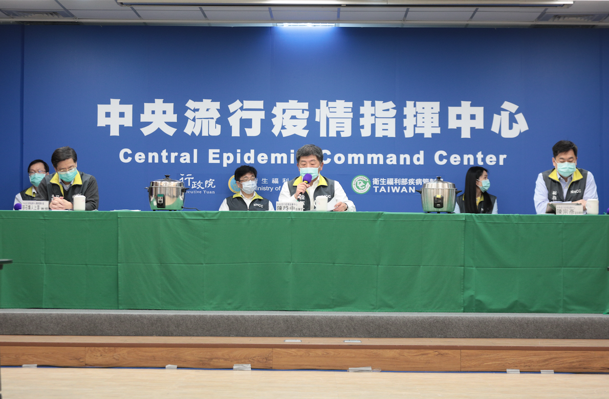 中央流行疫情指揮中心記者會。 圖：疾管署提供