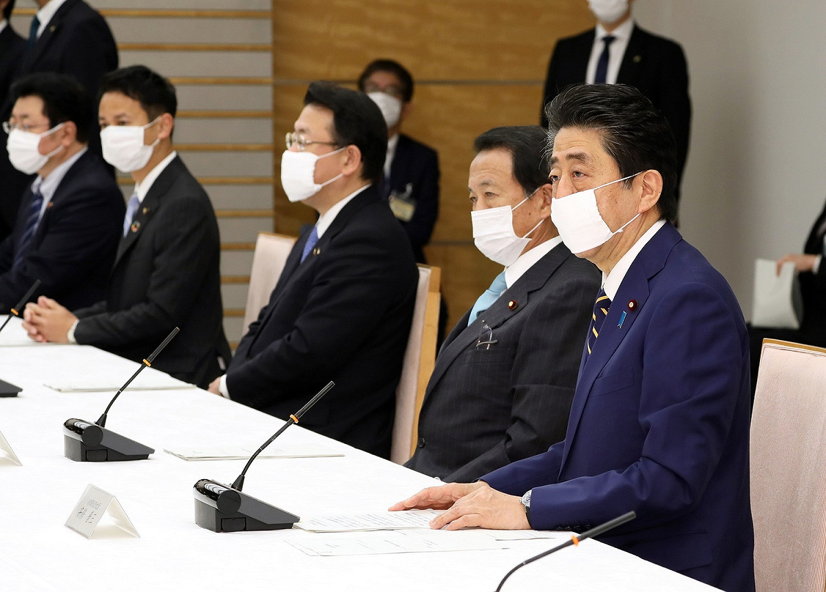 安倍透過書面回應記者提問。(資料照片) 圖：翻攝自首相官邸官網