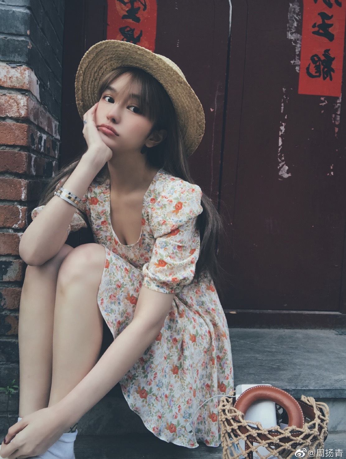 周揚青昨(7)日中午在微博發文曬美照。 圖：擷取周揚青微博