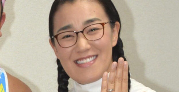 諧星雙人組《蒲公英》38歲成員白鳥久美子7日確診武漢肺炎。 圖：翻攝推特