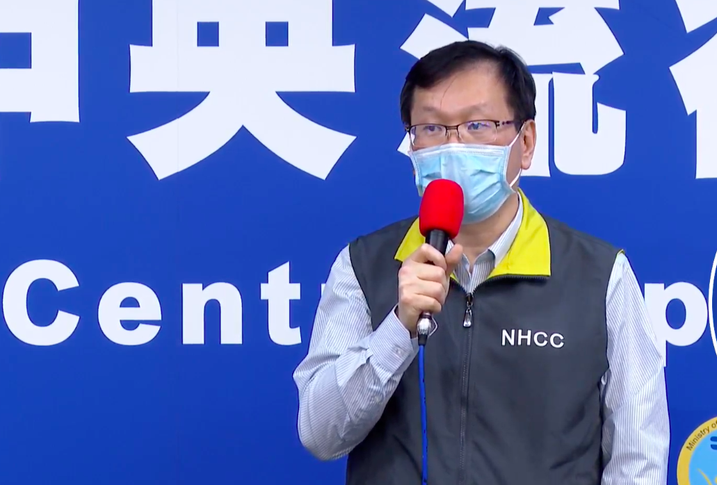 中央流行疫情指揮中心發言人莊人祥 圖：翻攝自疾管署直播畫面