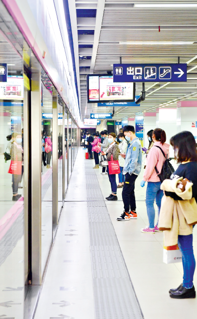武漢解封後的大眾運輸搭乘情形 圖:擷取自武漢市人民政府