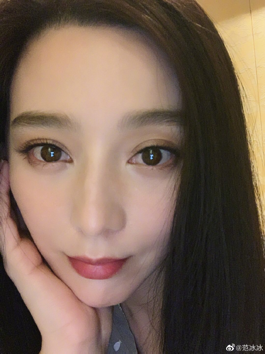 范冰冰對於前經紀人自認跟她很像，回覆「她的幻覺」。 圖：翻攝范冰冰微博
