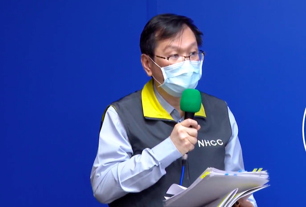 中央流行疫情指揮中心發言人莊人祥 圖：翻攝疾管署直播畫面