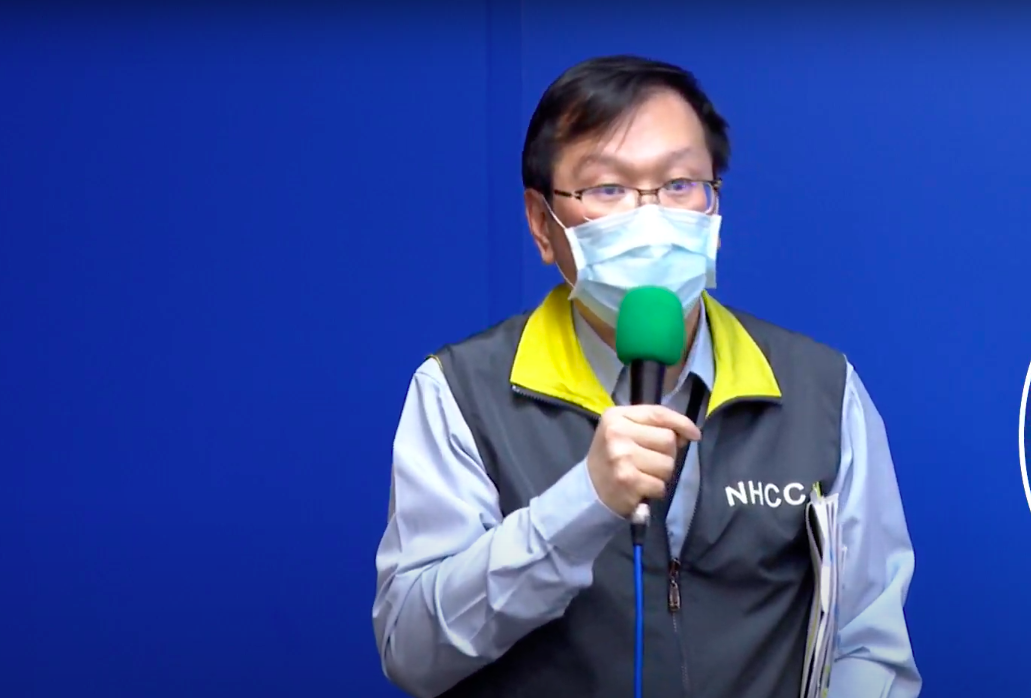 中央流行疫情指揮中心發言人莊人祥 圖：翻攝疾管署直播畫面