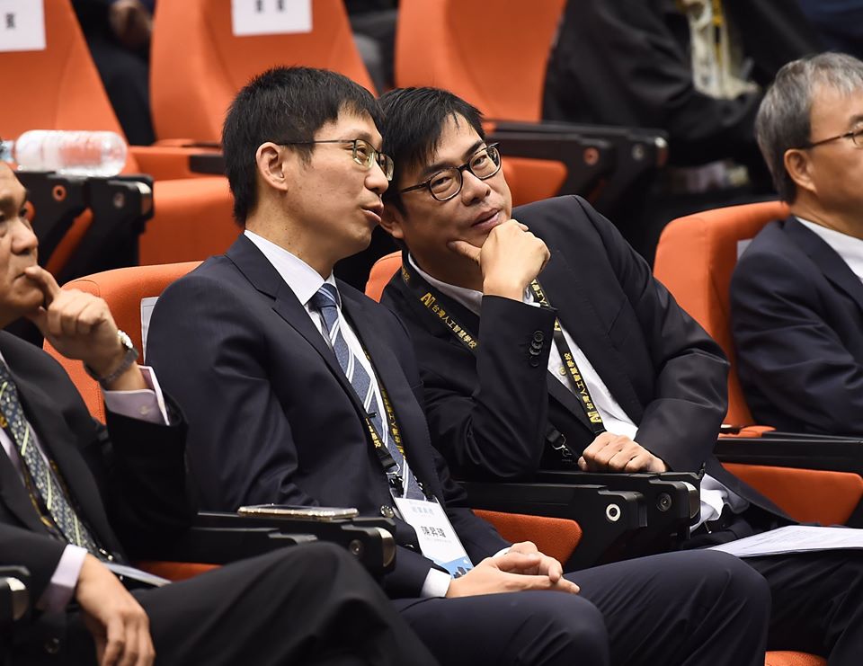 台灣人工智慧學校執行長陳昇瑋驟逝，引發行政院副院長陳其邁在臉書慨嘆「謝謝昇瑋，我們一定會為你完成台灣的AI轉型的夢想」！ 圖：擷自陳其邁臉書
