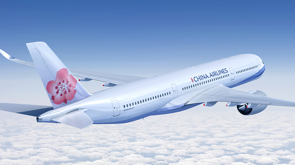 中華航空公司班機因為機上的「CHINA AIRLINES」的英文名稱，在國際飽受被混淆的困擾。 圖：翻攝自華航臉書(資料照、示意圖)