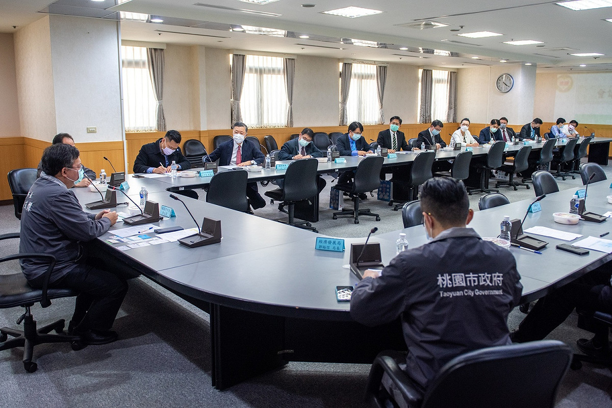 國內15家觀光旅遊業者拜會桃園市長鄭文燦，希望鄭文燦代為轉達要求中央加碼紓困力度。 圖：桃園市政府觀光旅遊局／提供