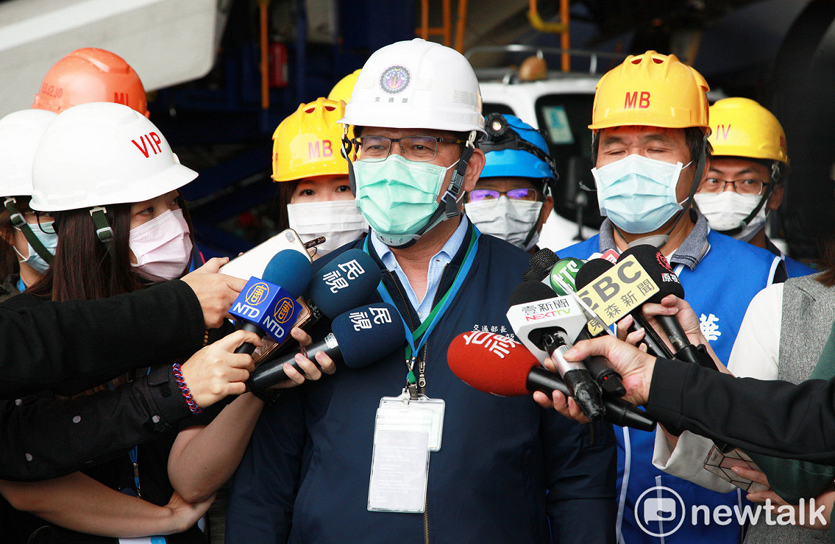 林佳龍肯定華航企業工會決定與公司共體時艱配合全面減薪。 圖：林昀真/攝