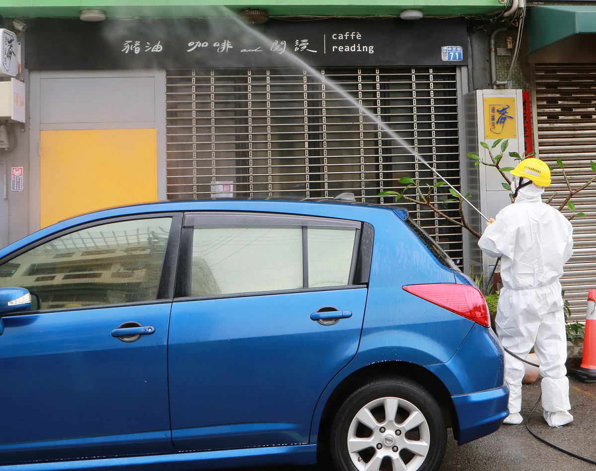 案401新增1處確診接觸場所為清水區咖啡店-台中市政府立即通知業者停業並展開全面環境消毒。 圖：台中市政府/提供