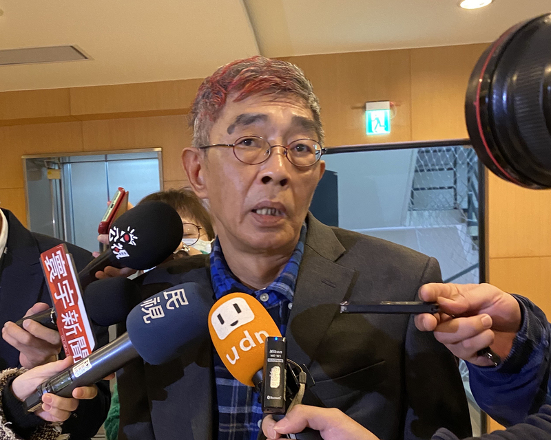 銅鑼灣書店店長林榮基24日表示，台灣還是應該通過中共代理人法才能明確防範中國勢力滲透。 圖 : 中央社