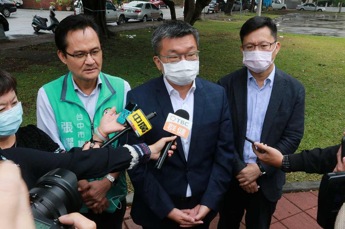 蔡其昌等人認為防疫措施多頭馬車會造成市民恐慌。 圖:蔡其昌辦公室/提供