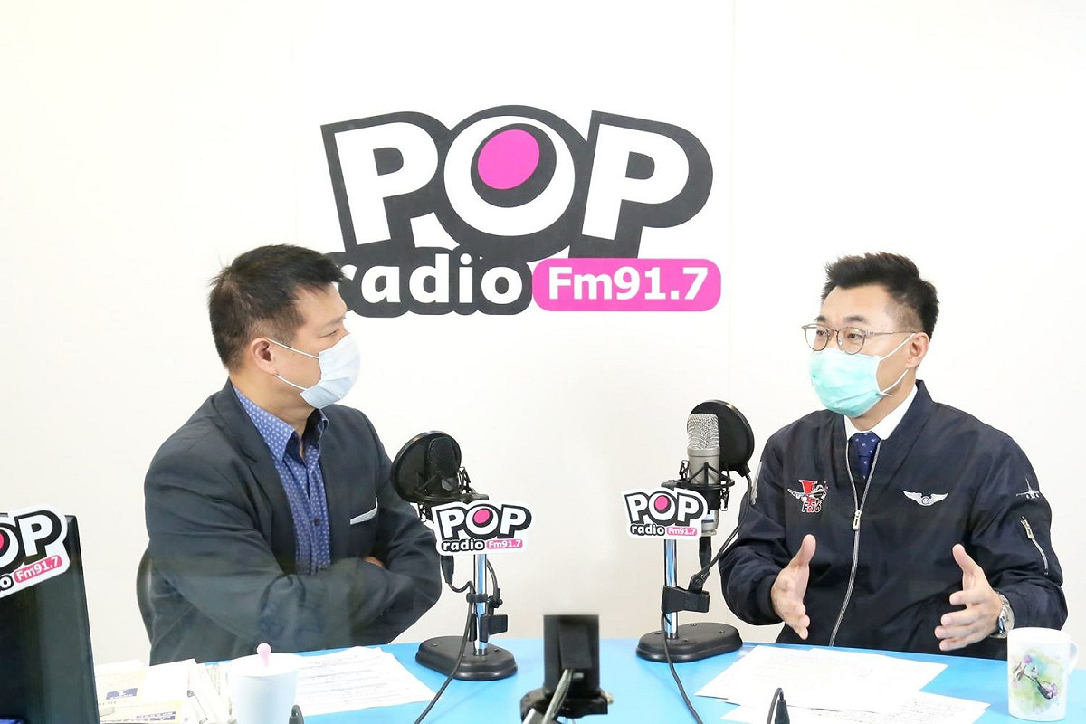國民黨主席江啟臣接受電台專訪。 圖：《POP大國民》/提供