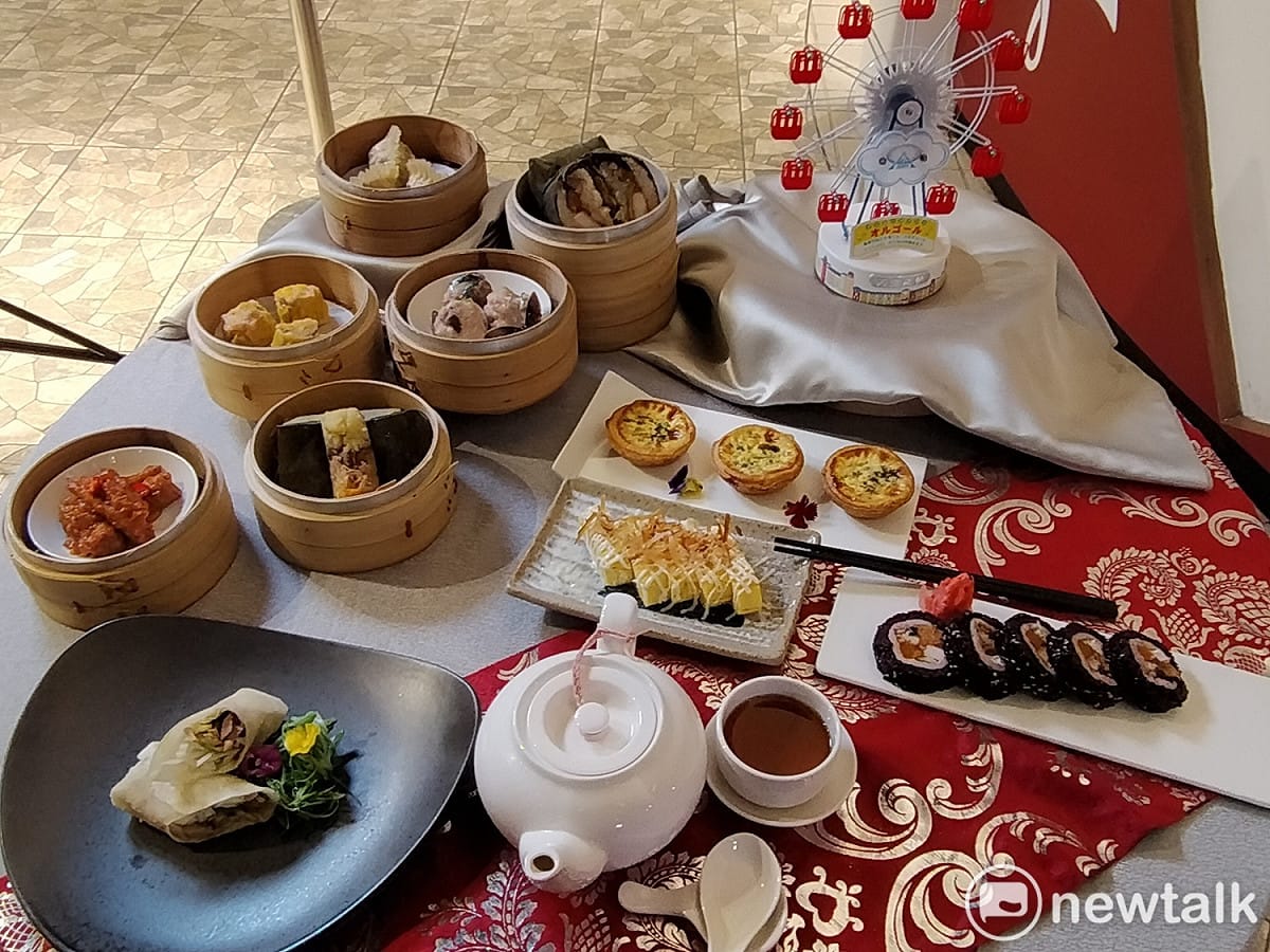 福粵樓在麗寶outlet mall的新據點有各式港點。 唐復年/攝