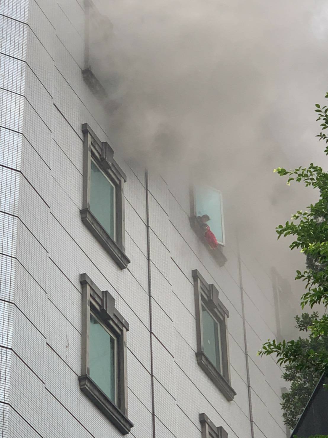 錢櫃惡火奪5命！民眾IG求救畫面曝「快不行了，救我」