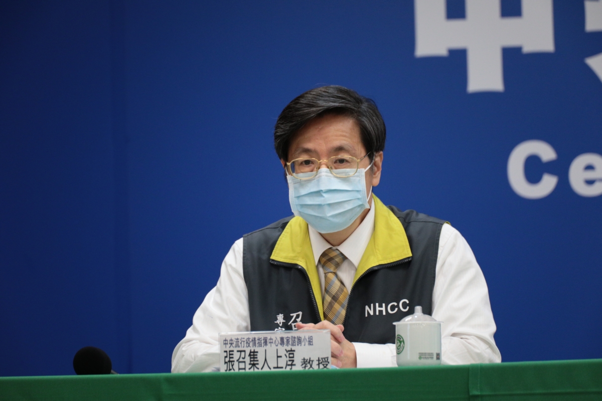 中央流行疫情指揮中心專家諮詢小組召集人張上淳 圖：疾管署／提供