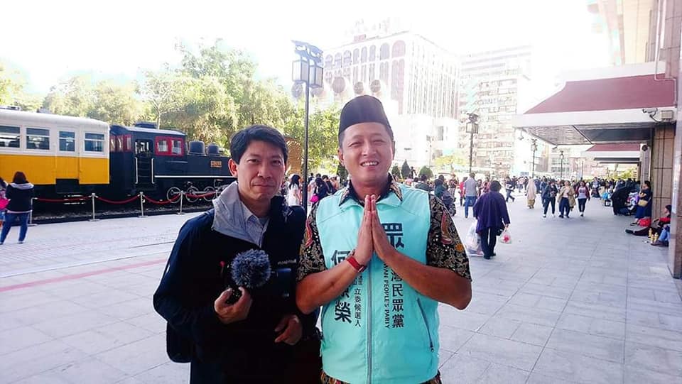 民眾黨何景榮 圖:擷取自臉書