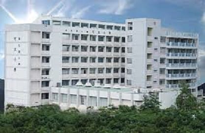 肇事學校為九龍慈雲山嗇色園主辦的可立小學，這家小學的一名老師近日進行小二常識科網路教學時，扭曲鴉片戰爭的史實。 圖 : 翻攝自schoolland.hk