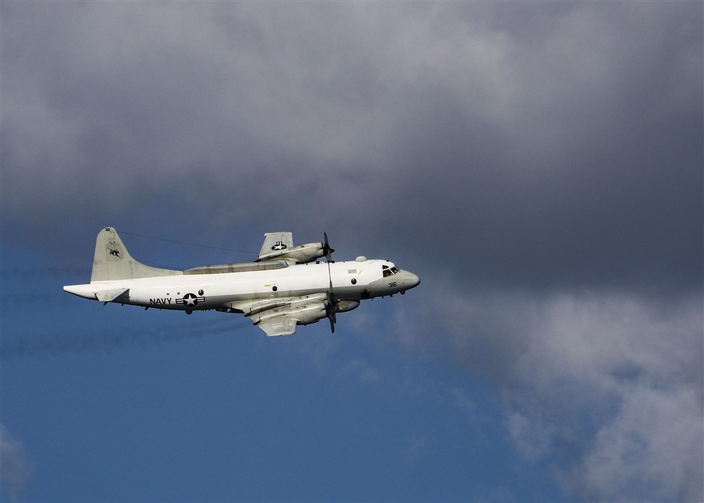 專門追蹤飛機動態的推特帳號「飛機守望」2日顯示，一架美軍EP-3E電子偵察機現蹤台灣南部空域。 （圖取自美國海軍網頁www.navy.mil）